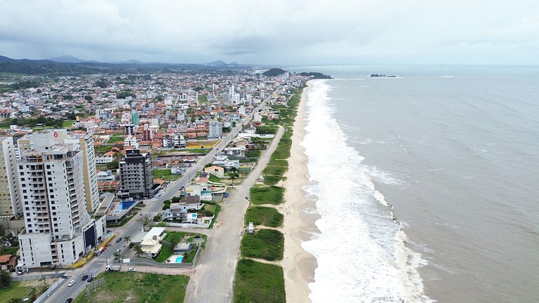 Super conforto apenas 350m da praia