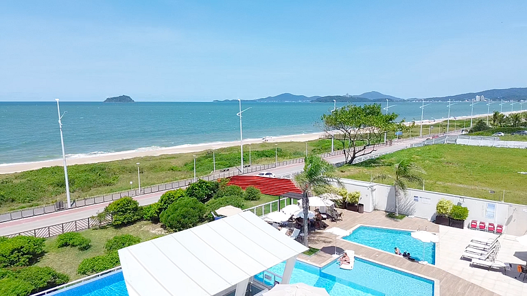 Condomínio Frente Mar para 5 pessoas (Ler abaixo)