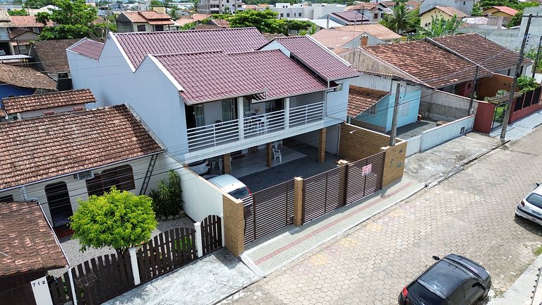 Casa da Vovó Silvina - Pertinho do Beto Carrero