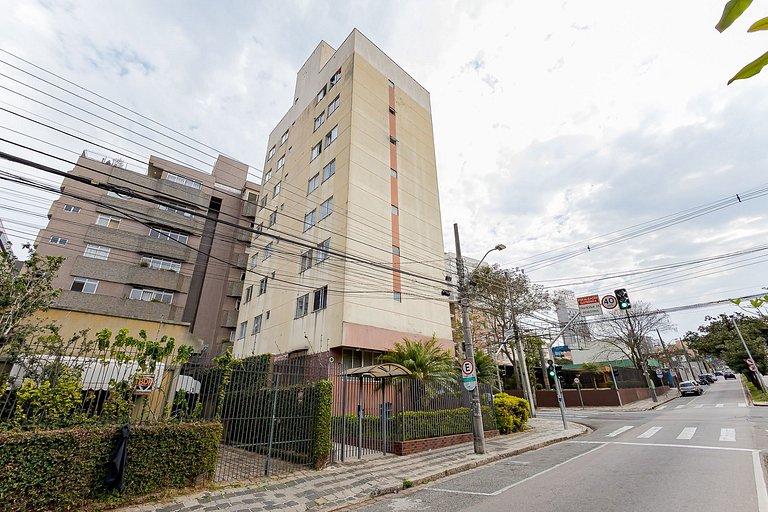 5 Pessoas | Largo da Ordem | Paraná Previdência