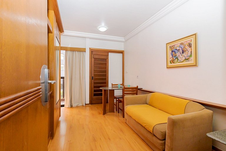 Batel Residence | PIB Curitiba | C192