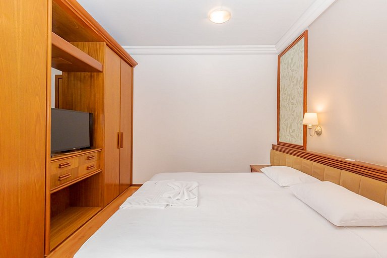 Batel Residence | PIB Curitiba | Shopping | C120