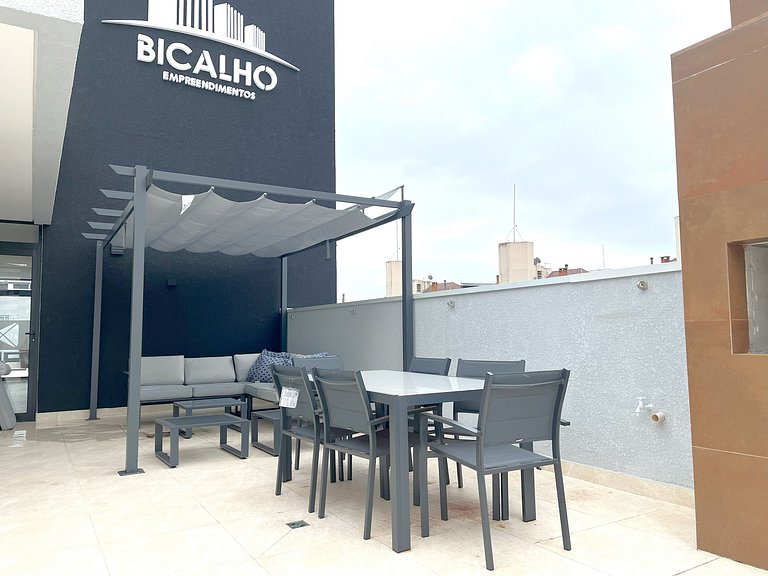 Ligga Arena | Cama de Casal | Vila Izabel