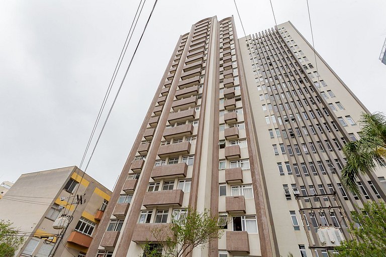 Ótima Localização | FAE e Shopping Curitiba
