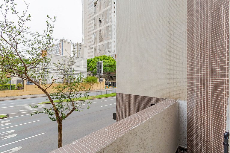 Até 4 pessoas | Shopping Curitiba | FAE | C111