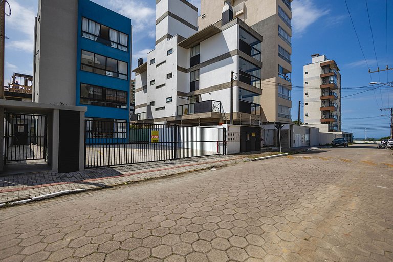 Conforto a um Passo da Praia | Balneário Piçarras