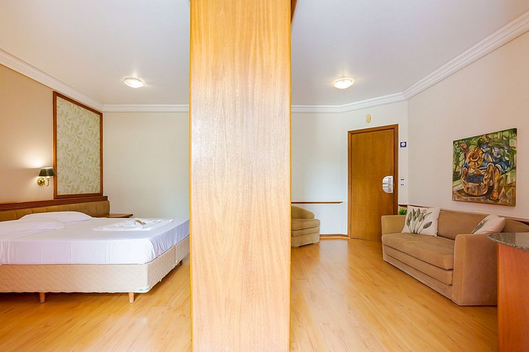 Batel Residence | Próximo aos Shoppings | C263