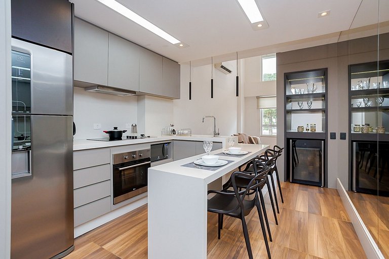 Duplex Moderno | Perto do Parque Barigui | C207