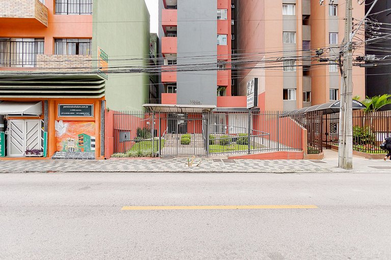 Condomínio Tour Laffite | Conforto e Praticidade no Coração