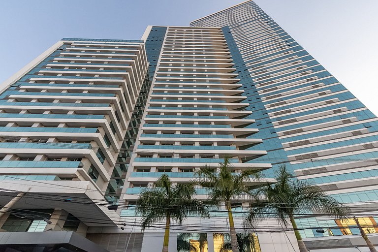 7th Avenue - Centro | Curitiba | Gonzaga Stays