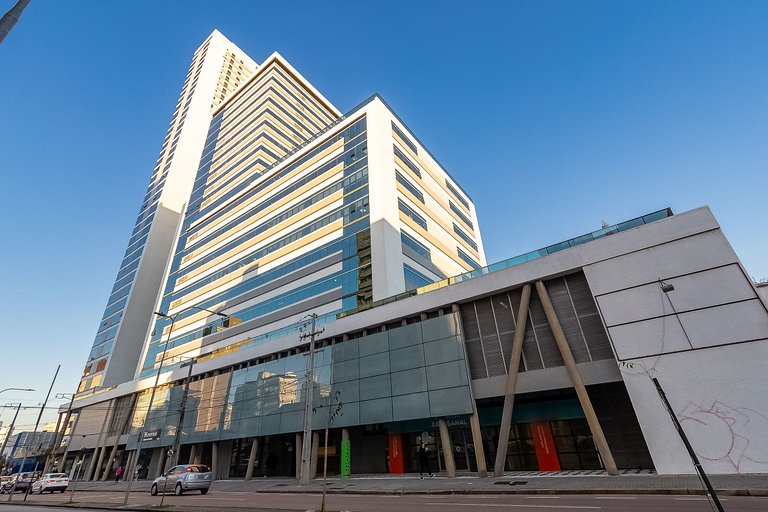 7th Avenue | Piscina | Academia | UTFPR