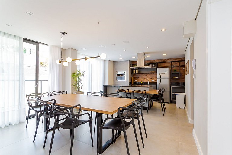 Easy Life Campos Sales - Curitiba | Gonzaga Stays