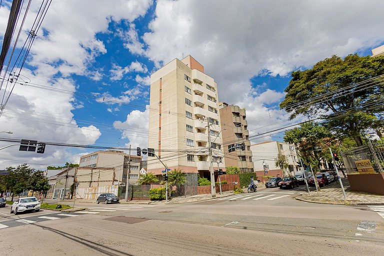 Melhor Localização | Largo da Ordem e Shopping Mueller