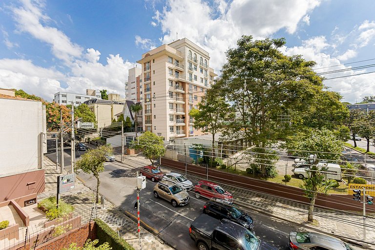 5 Pessoas | Largo da Ordem | Paraná Previdência