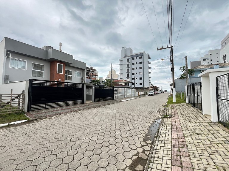 250m da Praia | 5 Pessoas | Churrasqueira