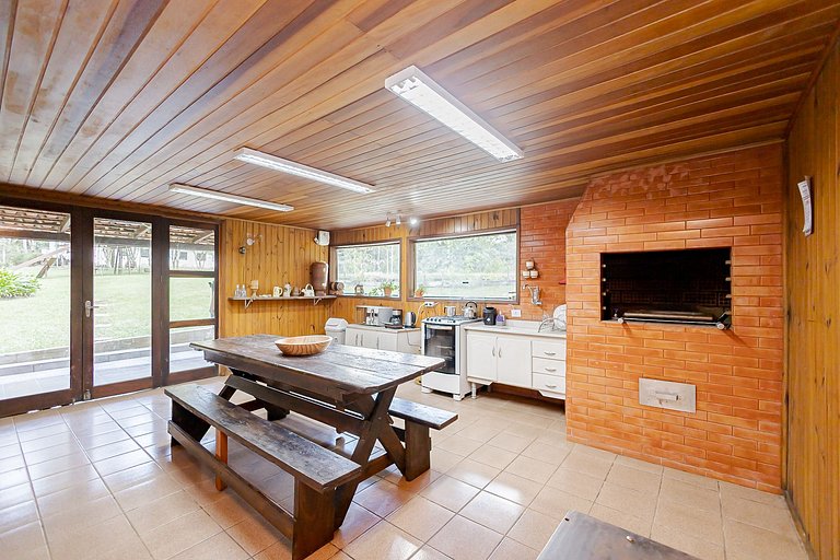 Cabana do Pomar | Campo Magro | 20min de Curitiba | C228
