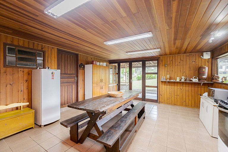 Cabana do Pomar | Campo Magro | 20min de Curitiba | C228