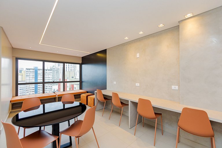 Centro | Piscina | Academia | C329