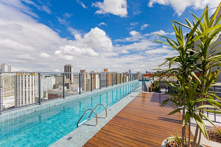 Centro | Estúdio com Piscina e Garagem | C229