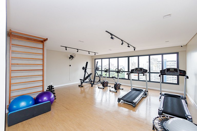 Centro | Piscina | Academia | C329