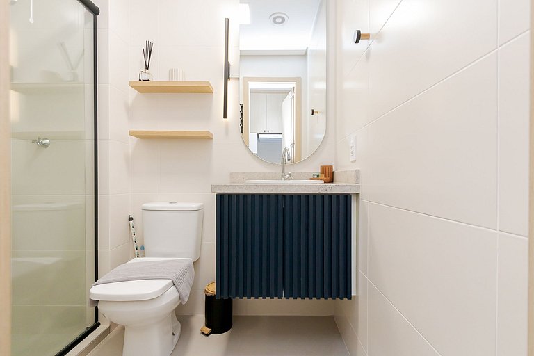 Centro | Estúdio com Piscina e Garagem | C229