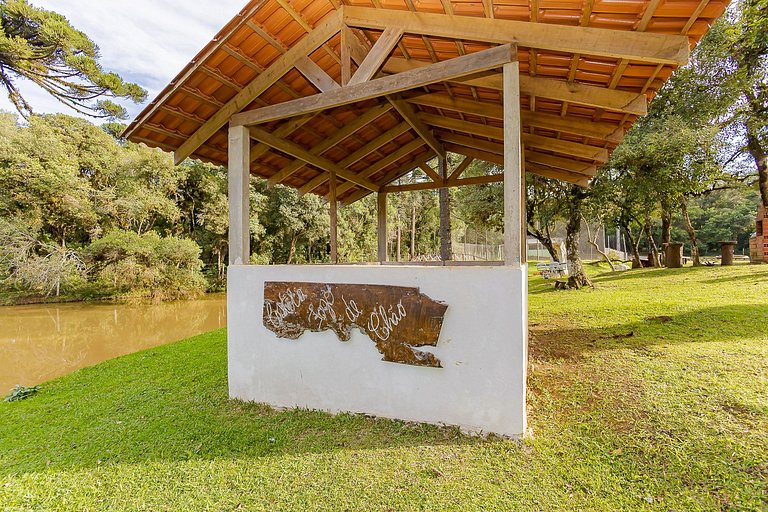 Chácara Santa Rita | Chalé Bem-te-vi | Campo Magro