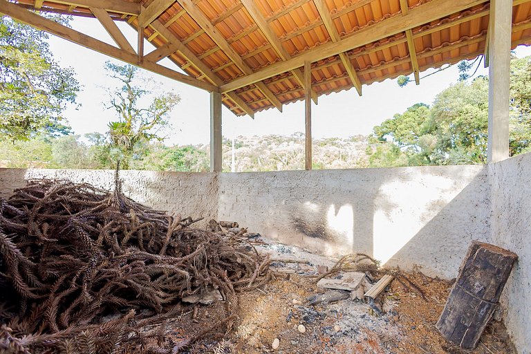 Chácara Santa Rita | Chalé Bem-te-vi | Campo Magro
