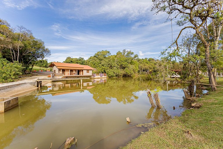 Chácara Santa Rita | Chalé Bem-te-vi | Campo Magro