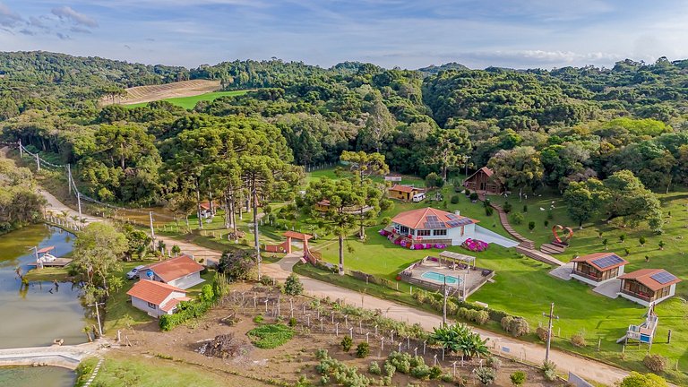 Chácara Santa Rita | Chalé Bem-te-vi | Campo Magro