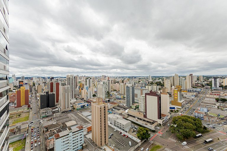 7th Avenue | UTFPR | Piscina | Academia | G003
