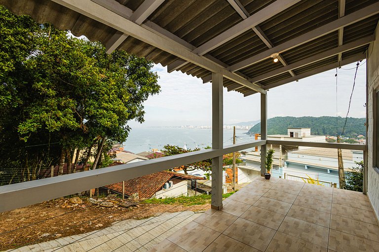 Penha | Casa perto da Praia de São Miguel