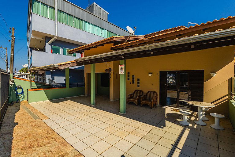 4 Quartos | A 250m da Praia do Grant | P238