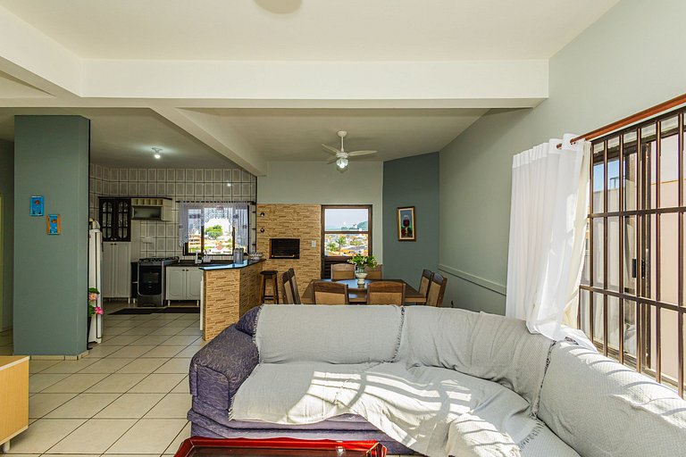 4 Quartos | A 250m da Praia do Grant | P238