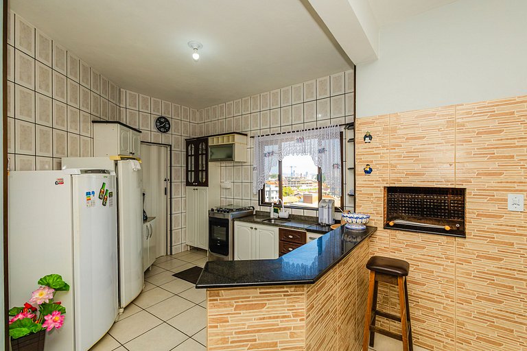 4 Quartos | A 250m da Praia do Grant | P238