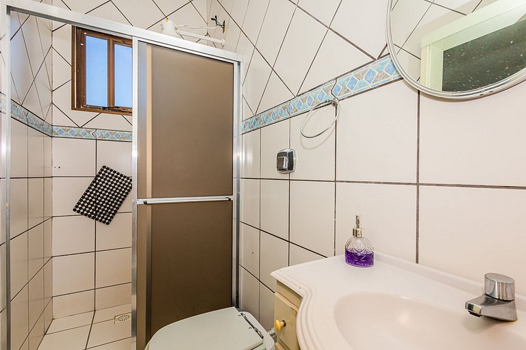 4 Quartos | A 250m da Praia do Grant | P238