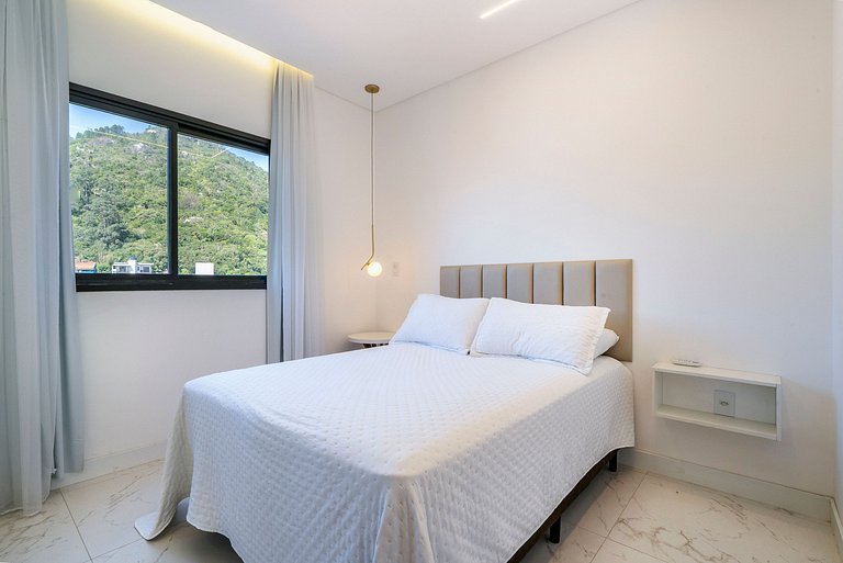 Green Ville | Duplex com Vista para o Mar | B253