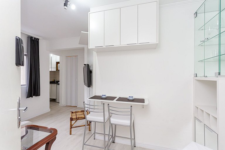 1 quarto | UFPR, Rodoviária | Couto Pereira | C268