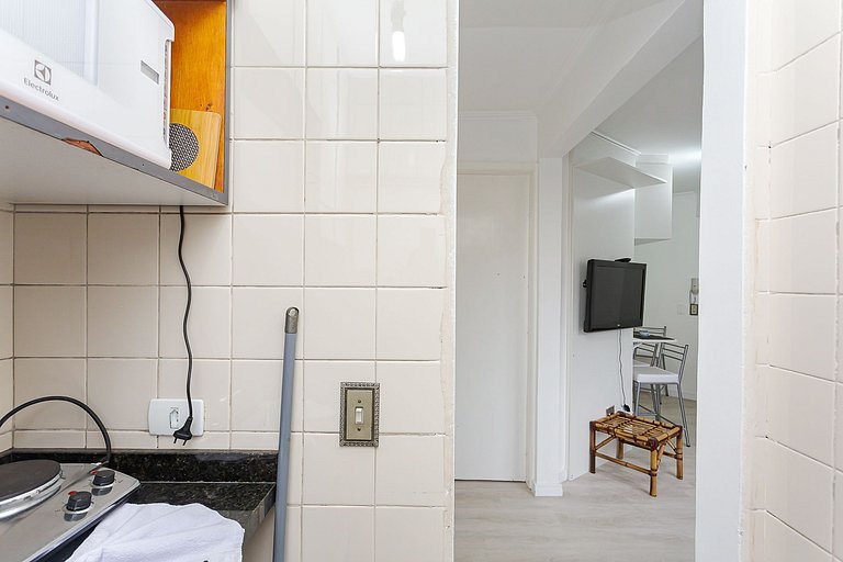1 quarto | UFPR, Rodoviária | Couto Pereira | C268