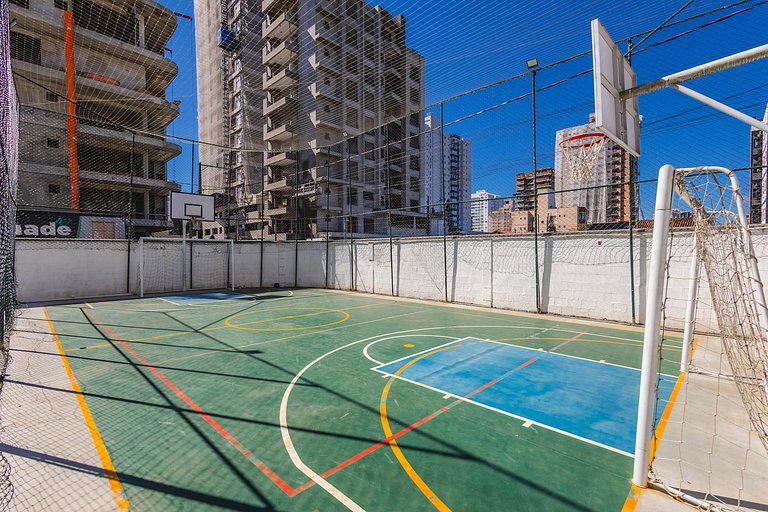 Piscina | Conforto | 450m da praia
