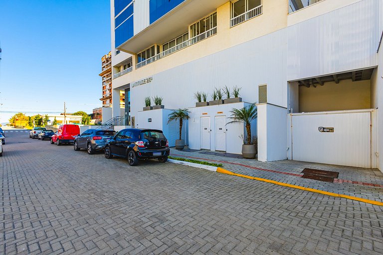 Latitude 26° | 50m da Praia | Vista pro Mar | P258