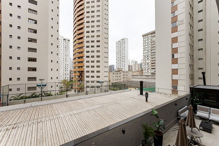 Diamond Tower | Studio com Varanda | Batel | C286