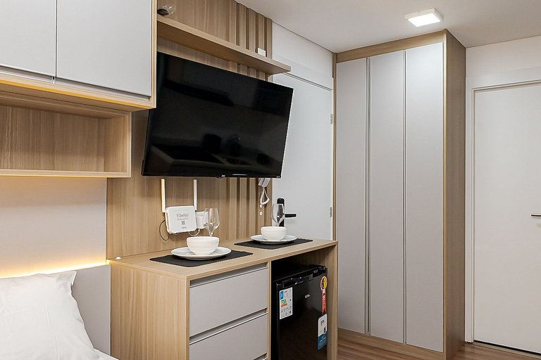 Diamond Tower | Batel | Studio com Varanda | C281