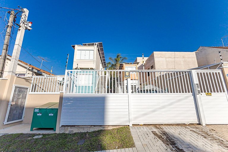 Vila UMI | Casa Pitanga | C276