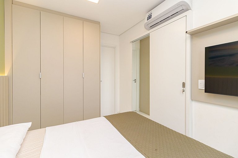 New Faivre | Studio Moderno com Garagem | C291