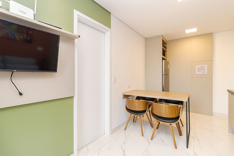 New Faivre | Studio Moderno com Garagem | C291