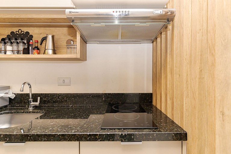 New Faivre | Studio Moderno com Garagem | C291