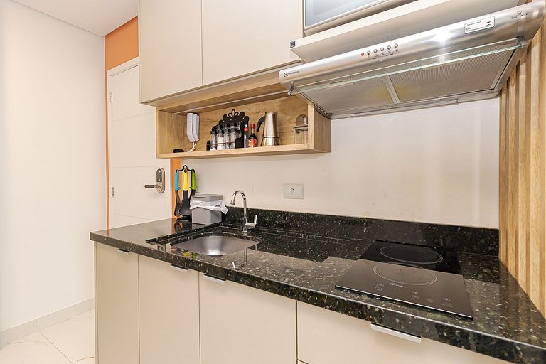 New Faivre | Studio Moderno com Garagem | C291