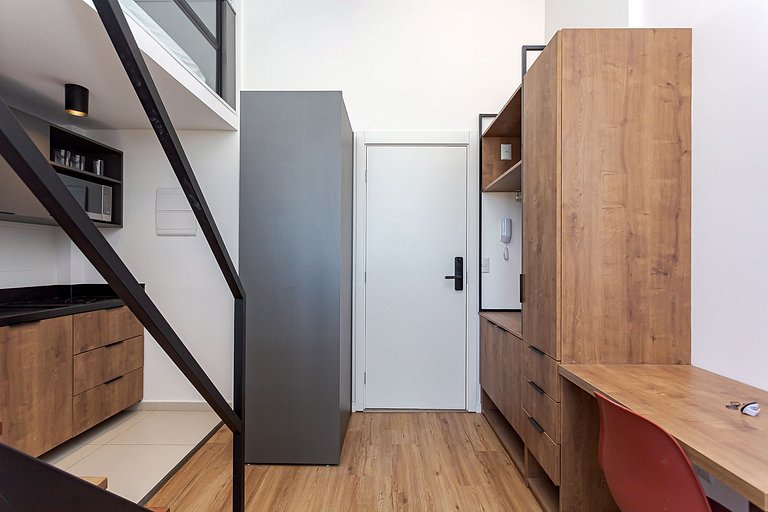 Eco Smart | Estúdio com Mezanino e Garagem | G014