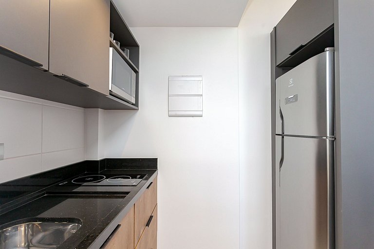 Eco Smart | Estúdio com Mezanino e Garagem | G014