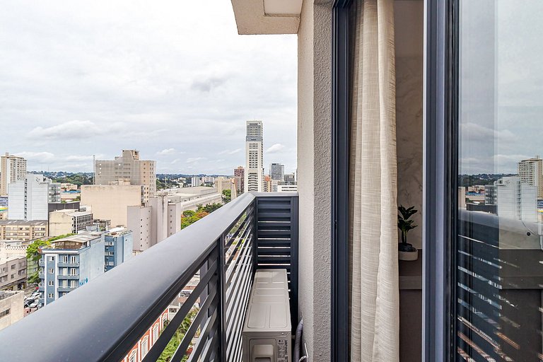 Centro | Estúdio com Piscina e Academia | C296